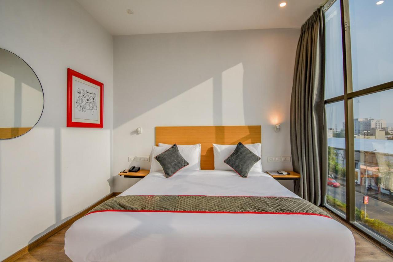 Hotel O Kg State 4*