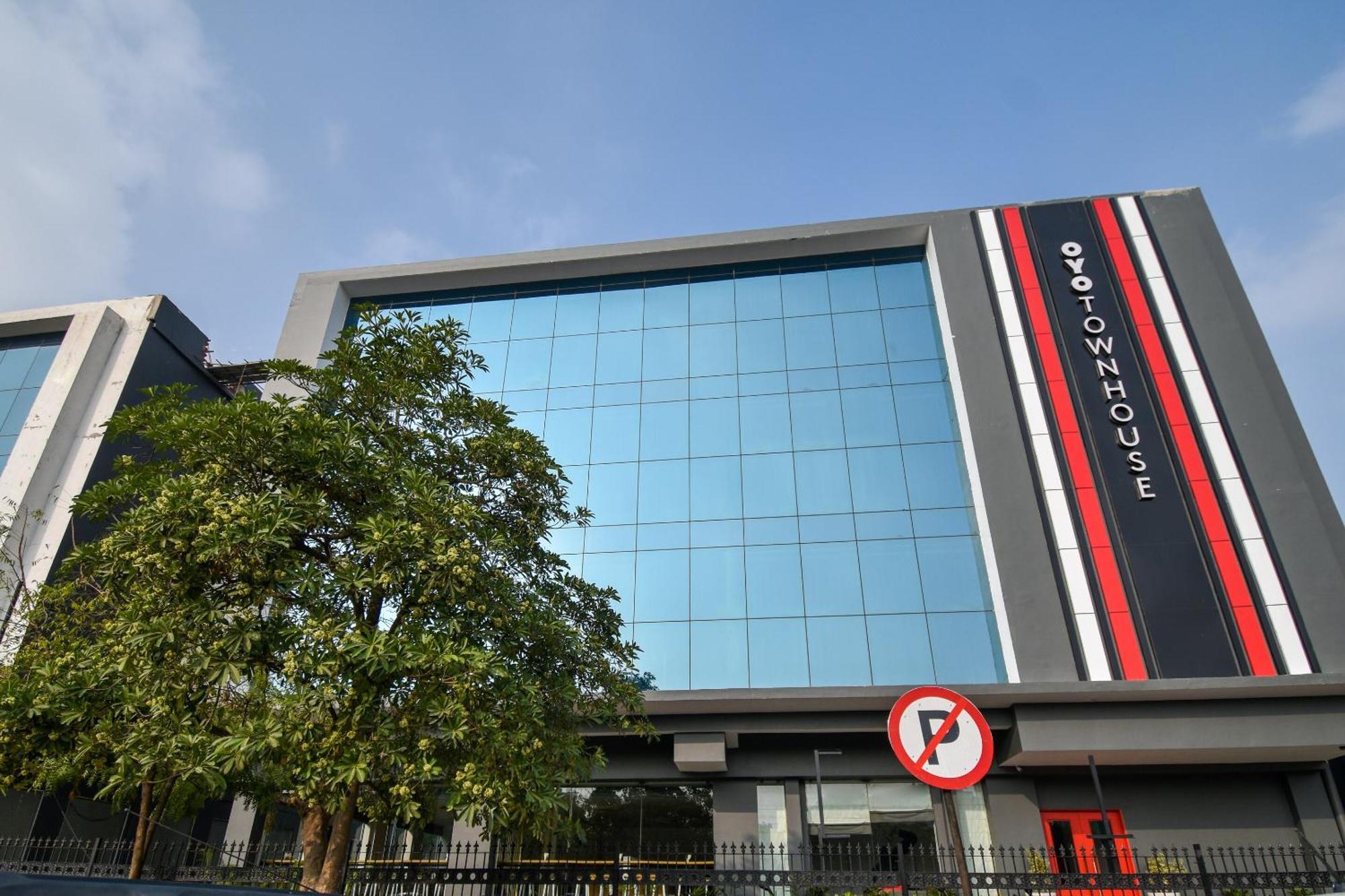 Hotel Hotel O Kg State