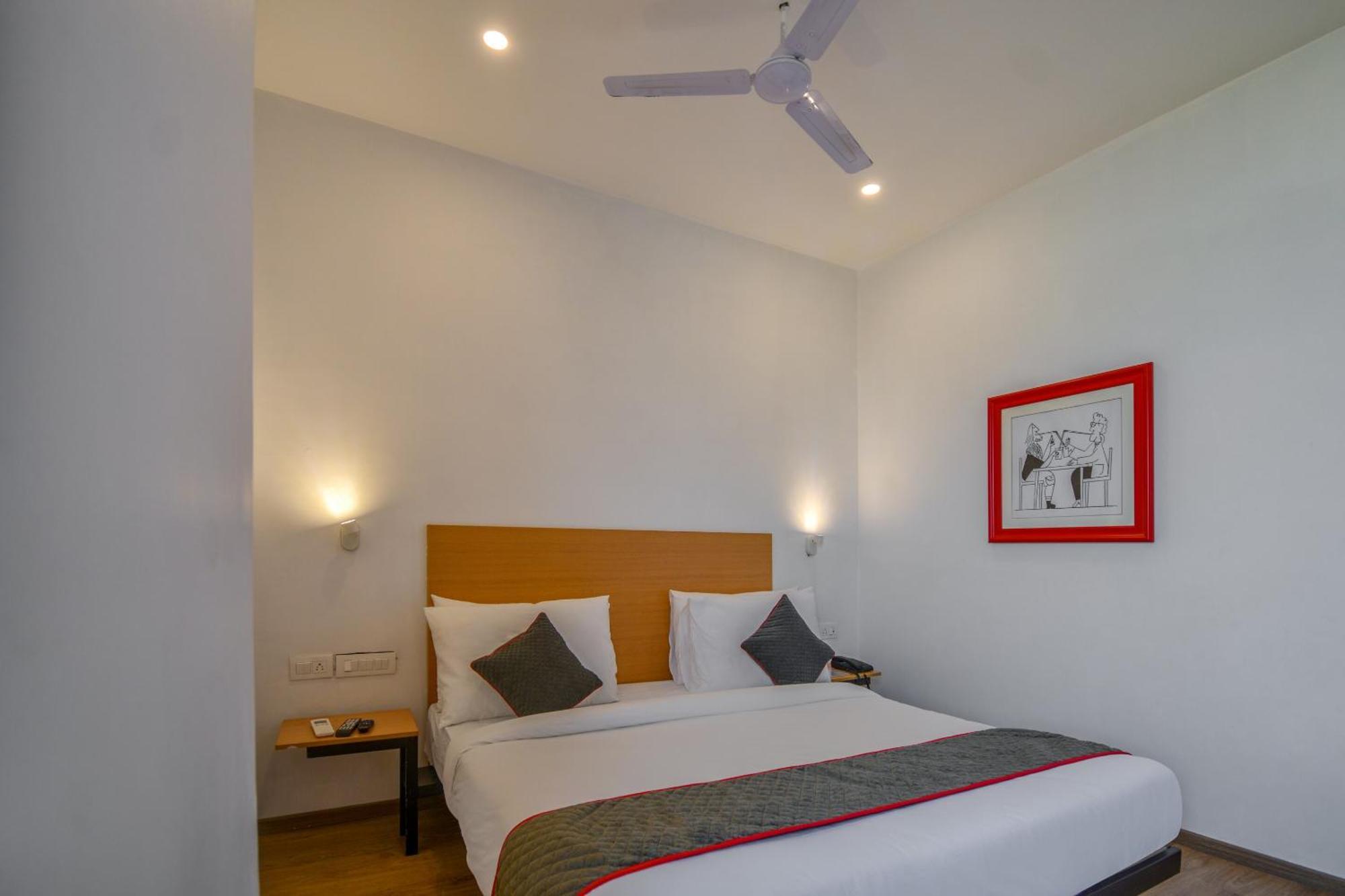 Hotel O Kg State 4*